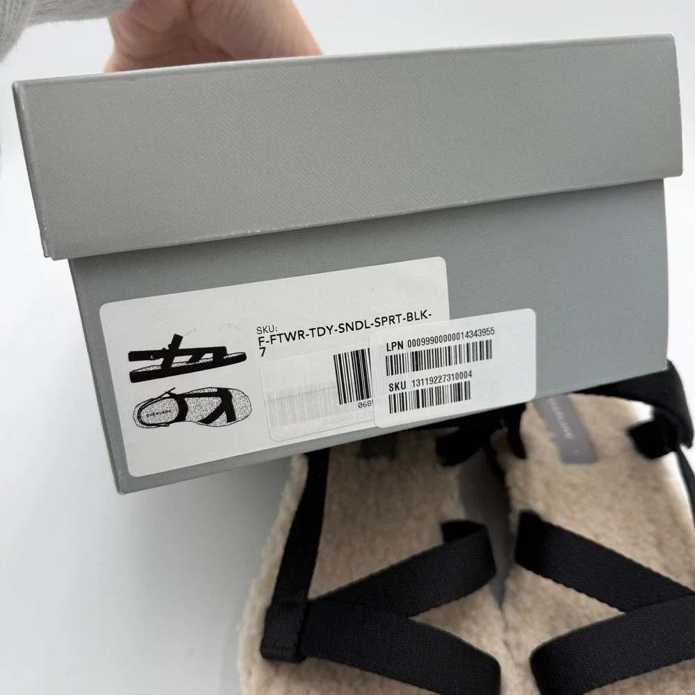 Everlane NEW NWB The ReNew Teddy Sport Sandals Sherpa Lined Strappy Black 7 - Picture 7 of 7